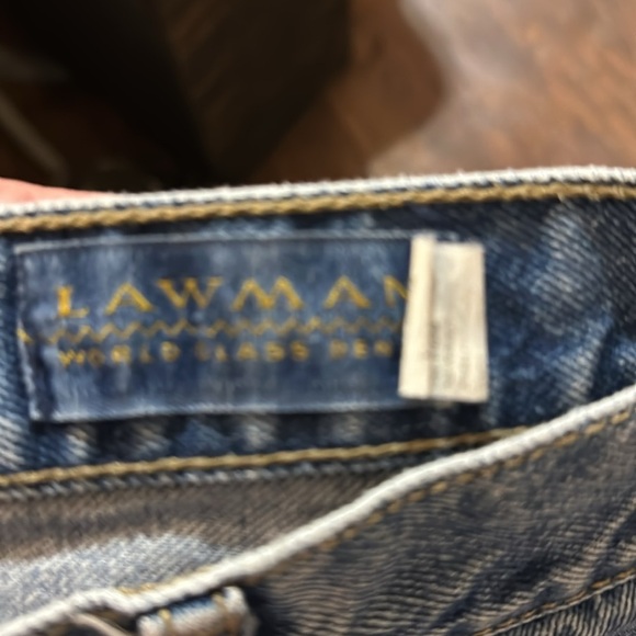 Vintage Lawman high waist jeans
Size 16 - Picture 5 of 7